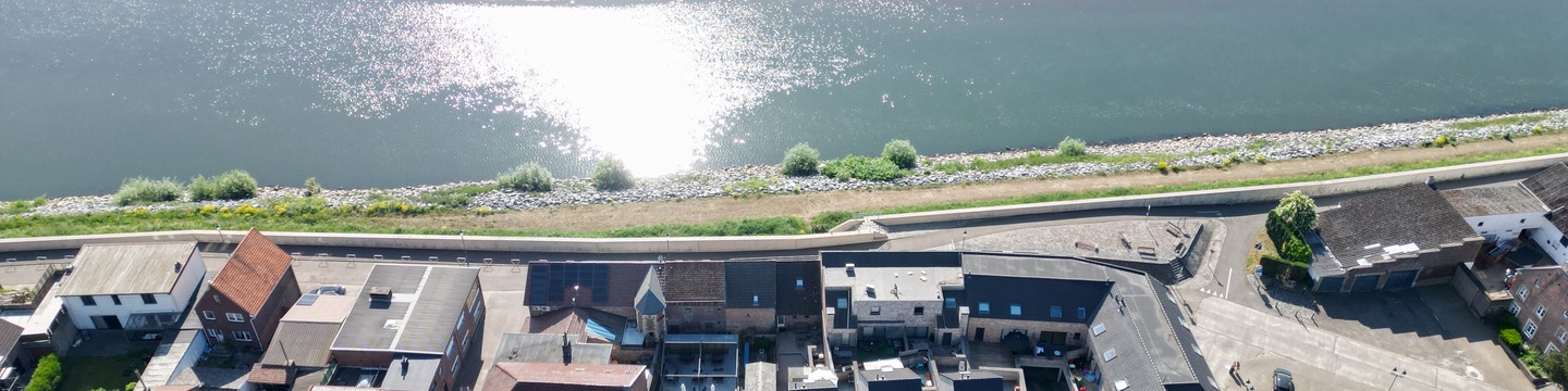 Uikhoven - Maasdijk